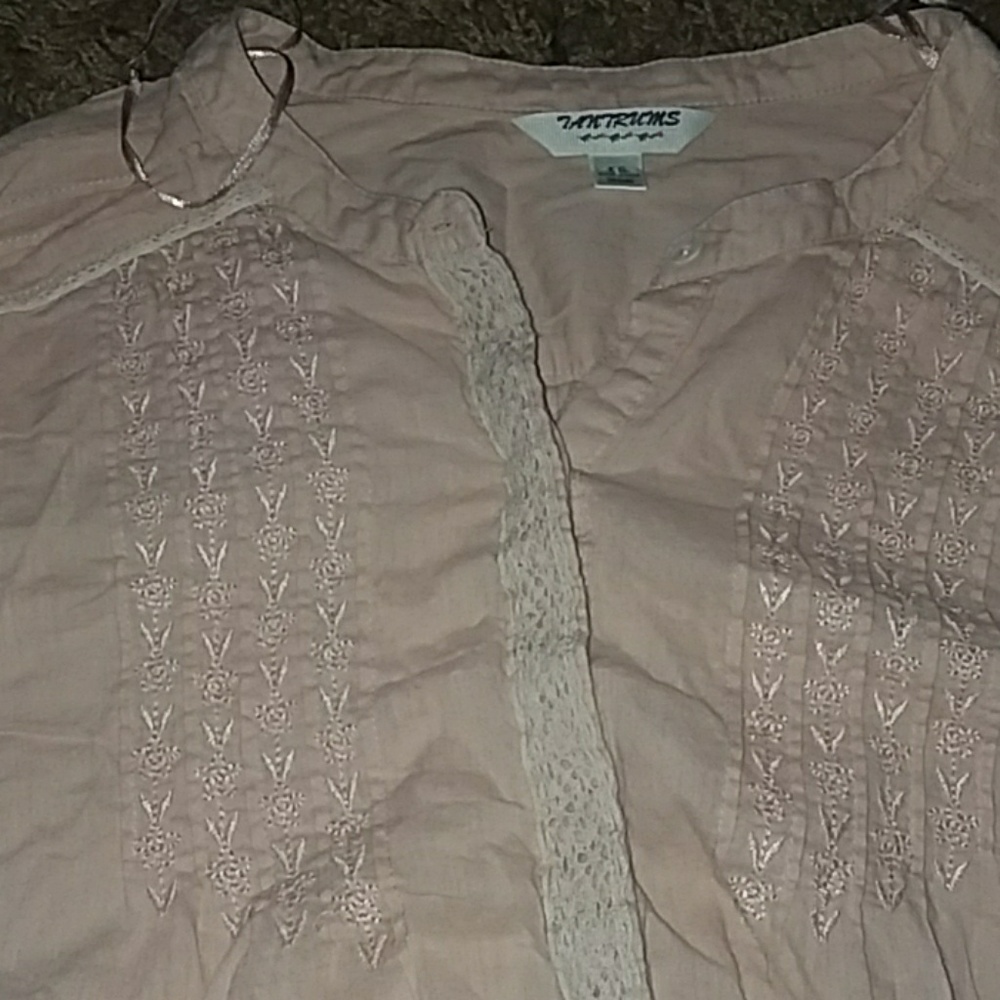 Shirt - Picture 2 of 2